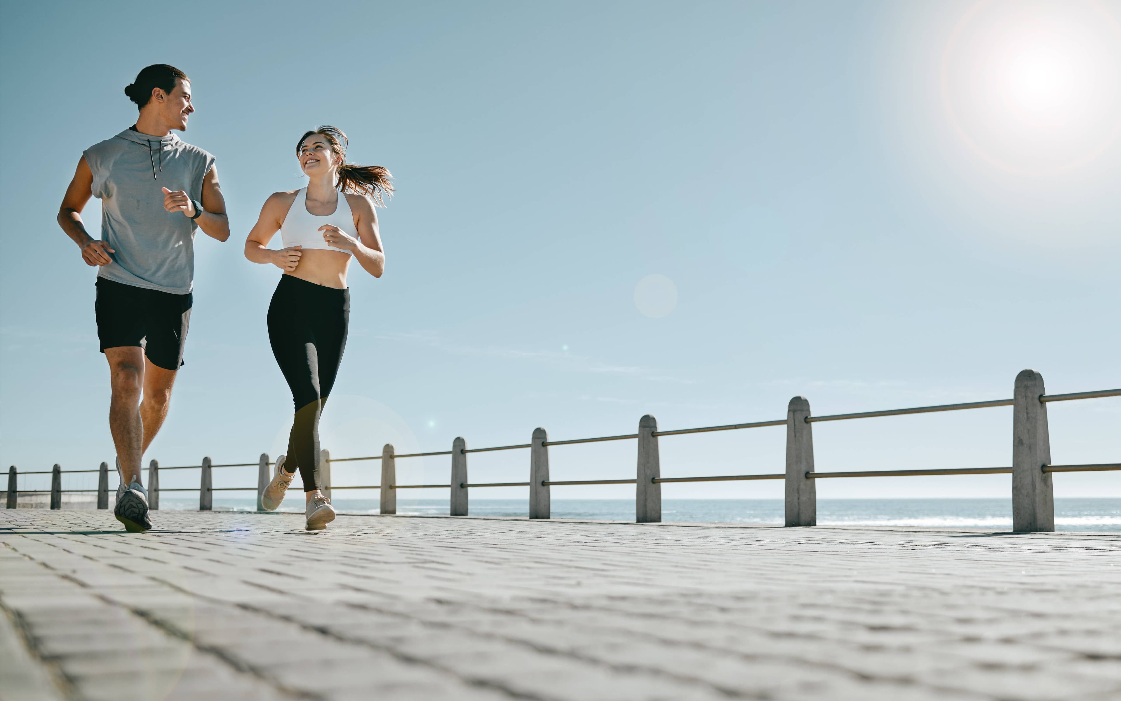 Sagoma di una persona atletica in palestra